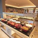 Orka World & Aquapark Hotel