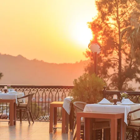 酒店 Orka World & Aquapark 4*