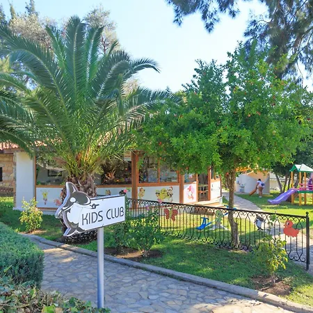 酒店 Orka World & Aquapark 4*