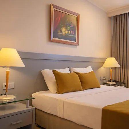 酒店 Orka World & Aquapark 厄吕代尼兹