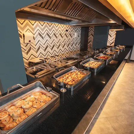 Orka World & Aquapark 厄吕代尼兹