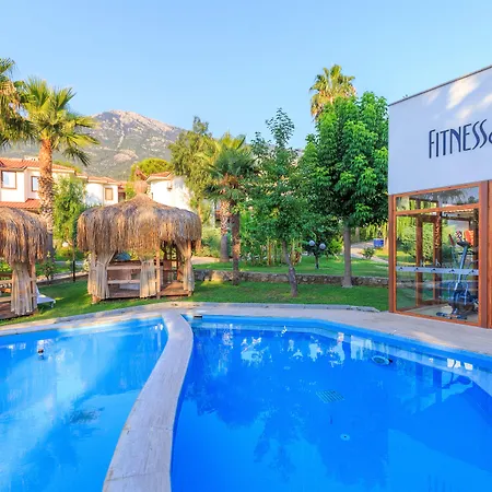 Orka World & Aquapark 4* 厄吕代尼兹