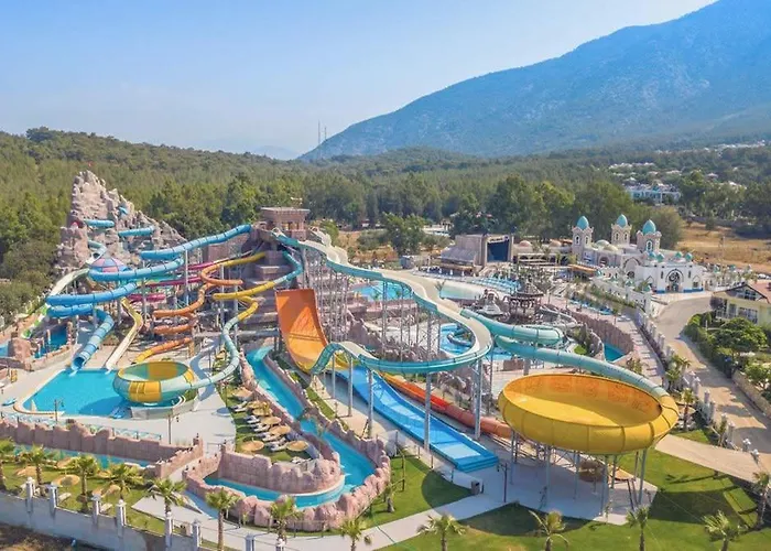 호텔 Orka World & Aquapark 올루데니스